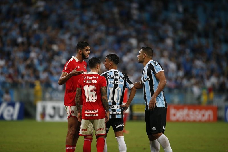 O que aconteceu no Grenal hoje?